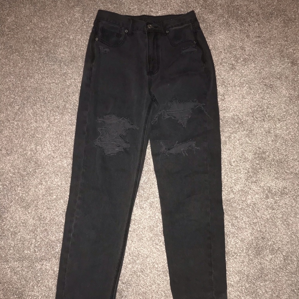 American eagle mom jeans